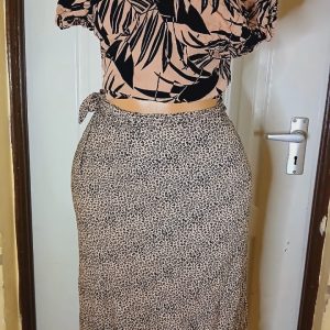 Brown crop top with black patches