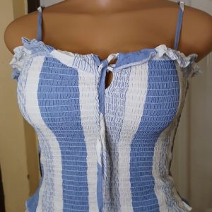 Blue white sleevlesss top